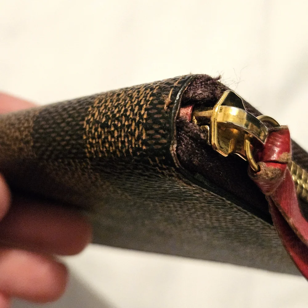 Louis Vuitton Wallet - Picture 13 of 15